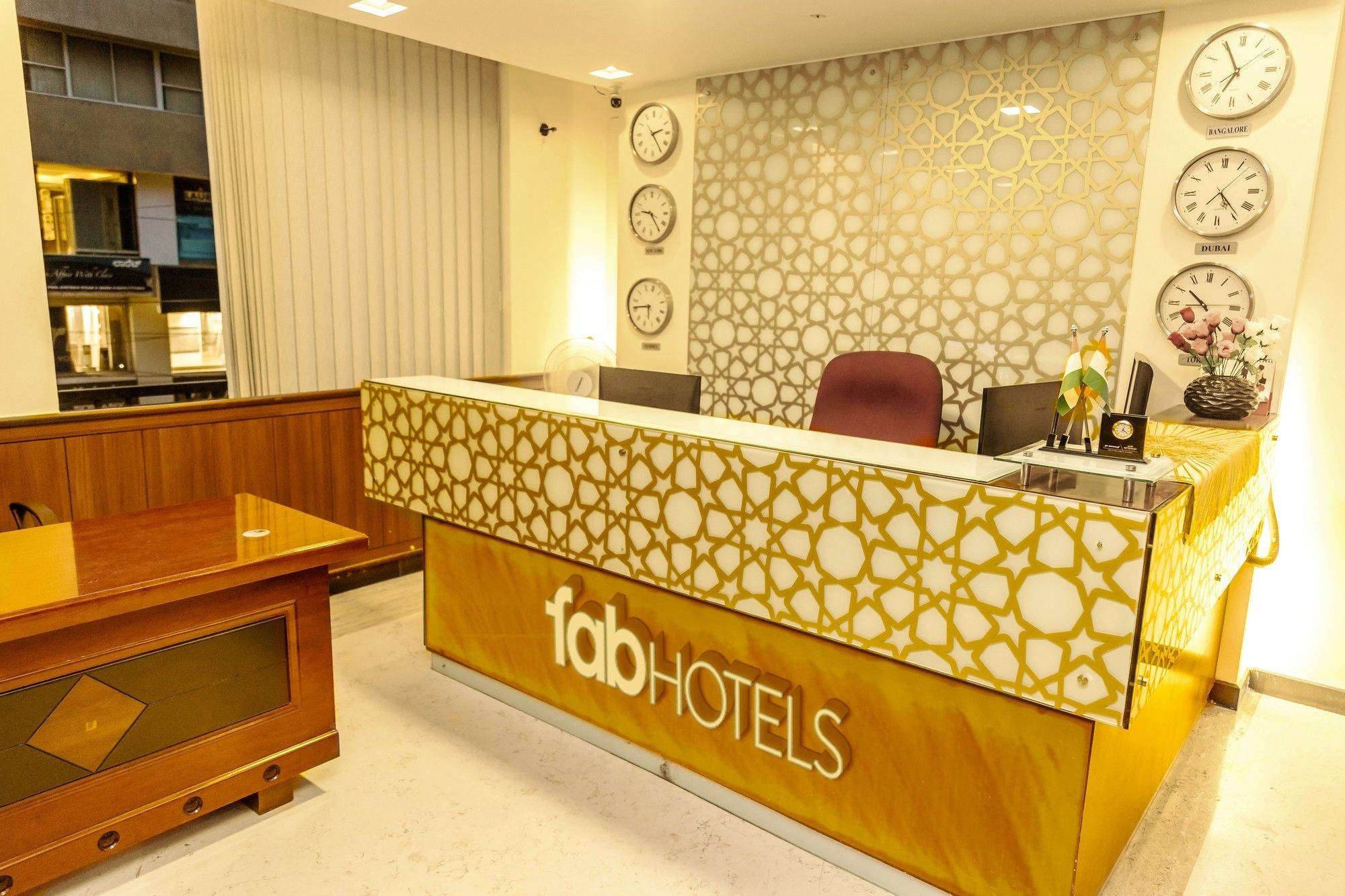 Fabhotel Oriental Suites Mg Road บังกาลอร์ ภายนอก รูปภาพ
